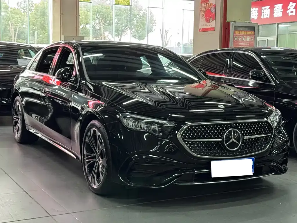 Mercedes-Benz E-Class 2024 из CN, фото 3