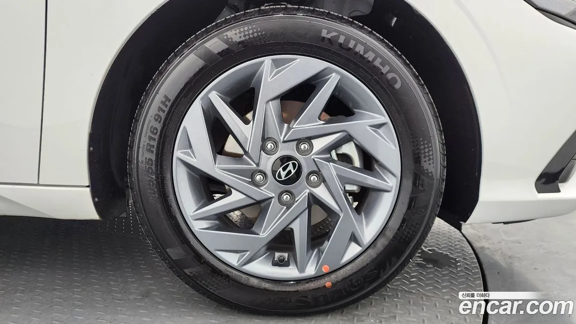 Hyundai AVANTE — фото 7