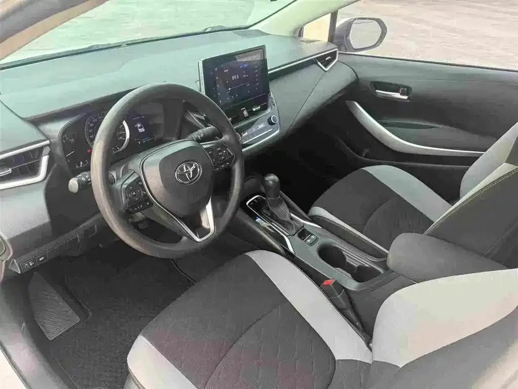 Toyota Corolla 2022 из CN, фото 7
