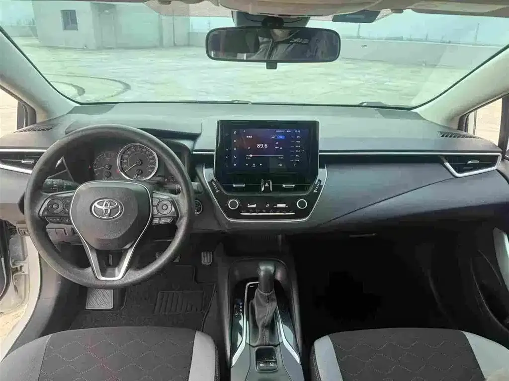 Toyota Corolla 2022 из CN, фото 8