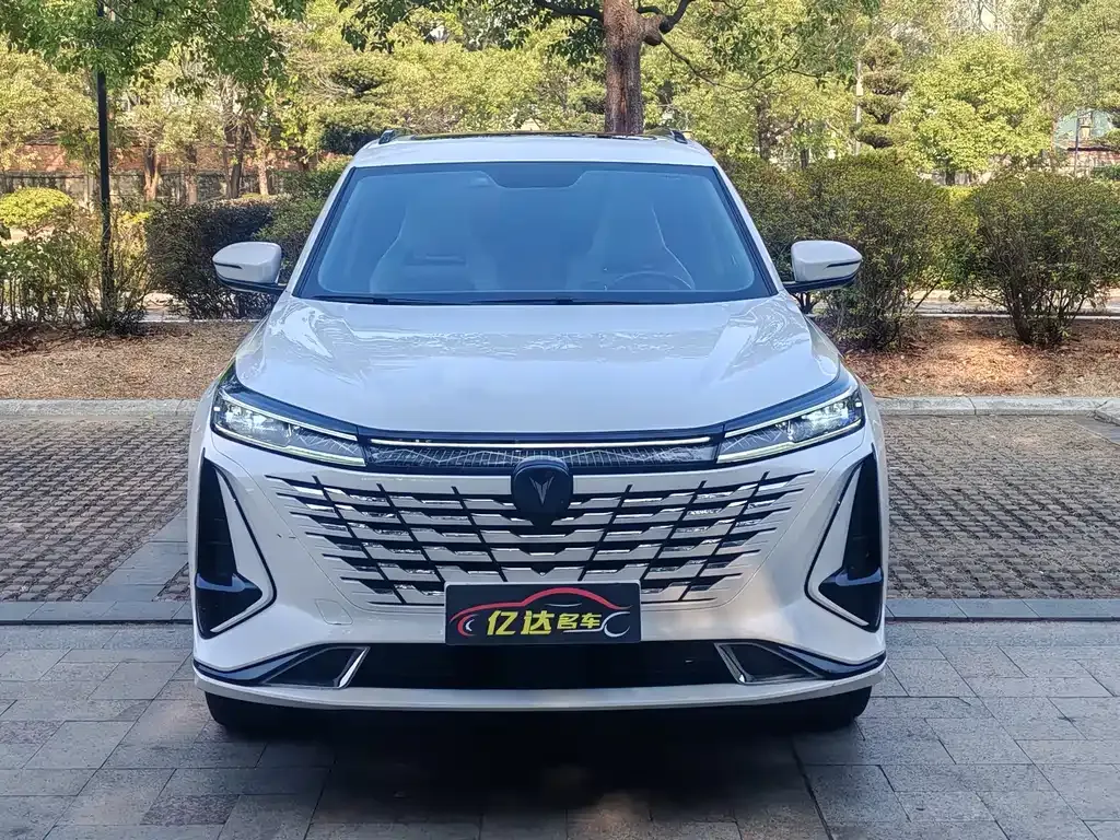 Changan CS75PLUS 2023 из CN, фото 5