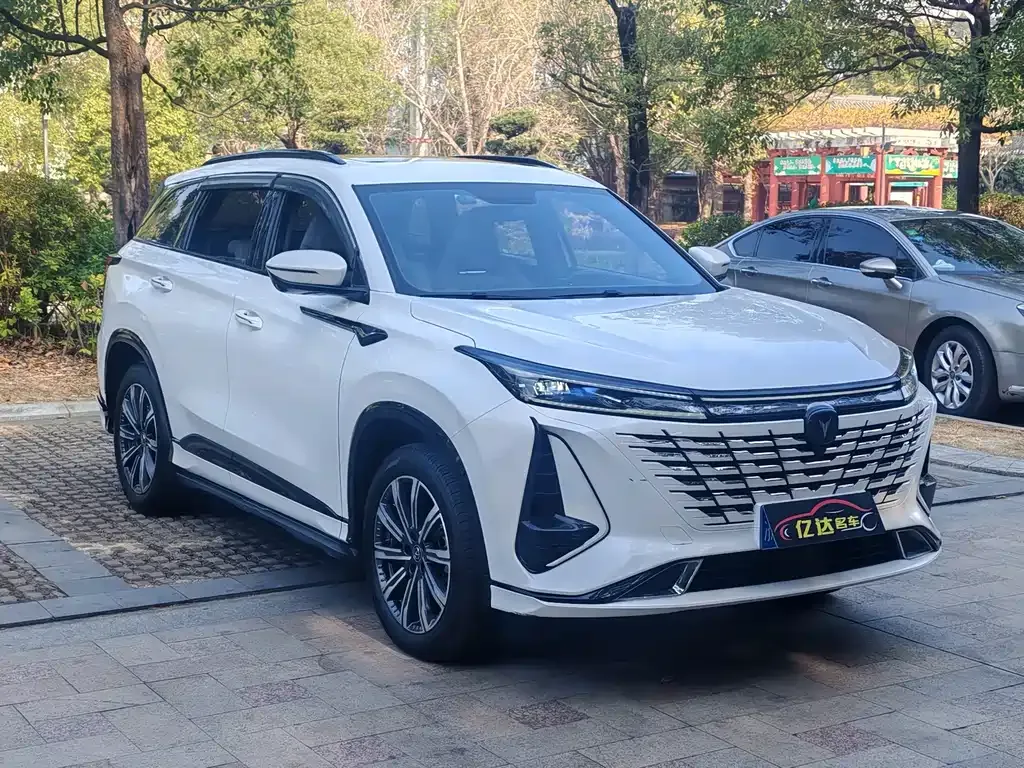 Changan CS75PLUS 2023 из CN, фото 9
