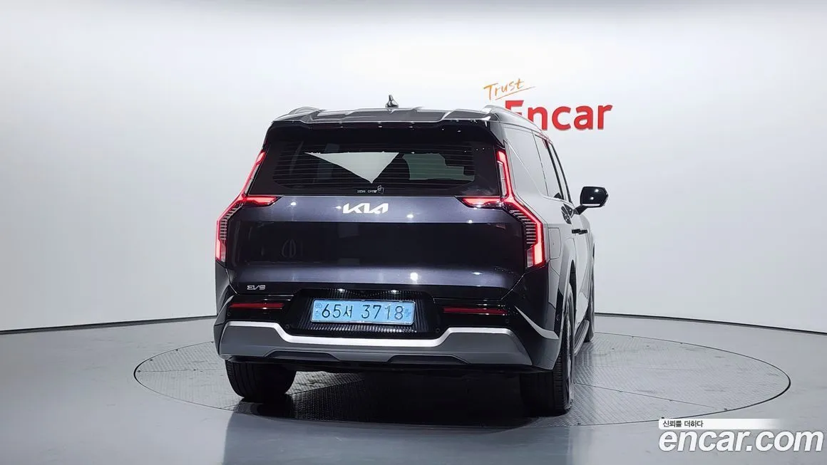 Kia EV9 2024 из KR, фото 5