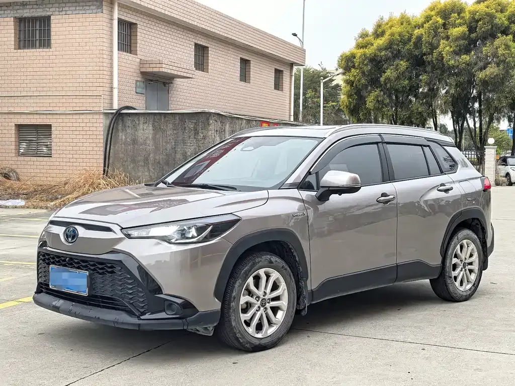 Toyota Frontlander 2024 из CN, фото 1