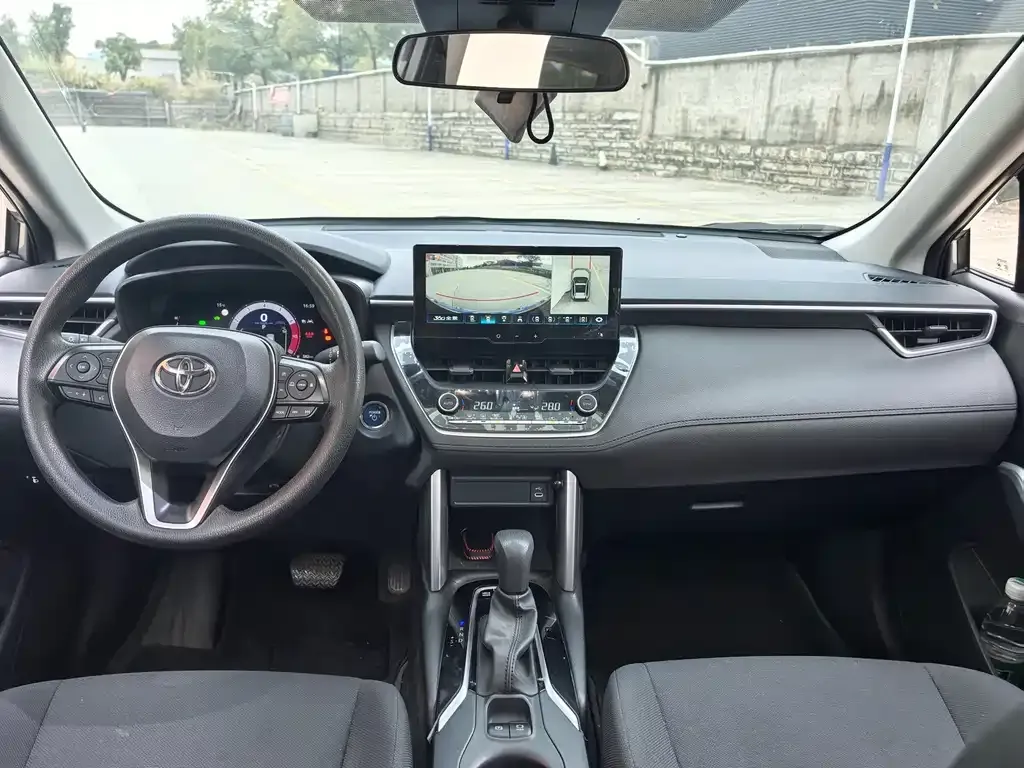 Toyota Frontlander 2024 из CN, фото 3