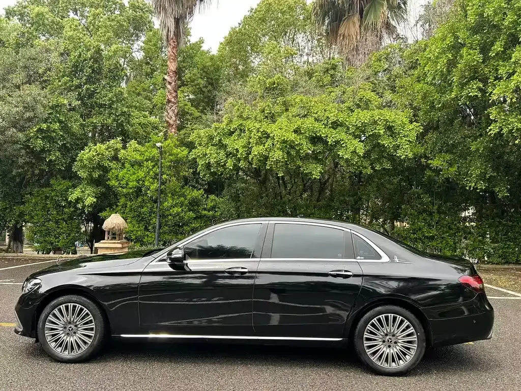Mercedes-Benz E-Class 2023 из CN, фото 10