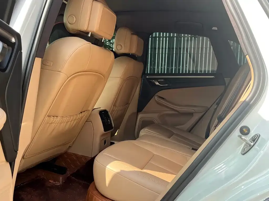 Porsche Macan 2022 из CN, фото 6