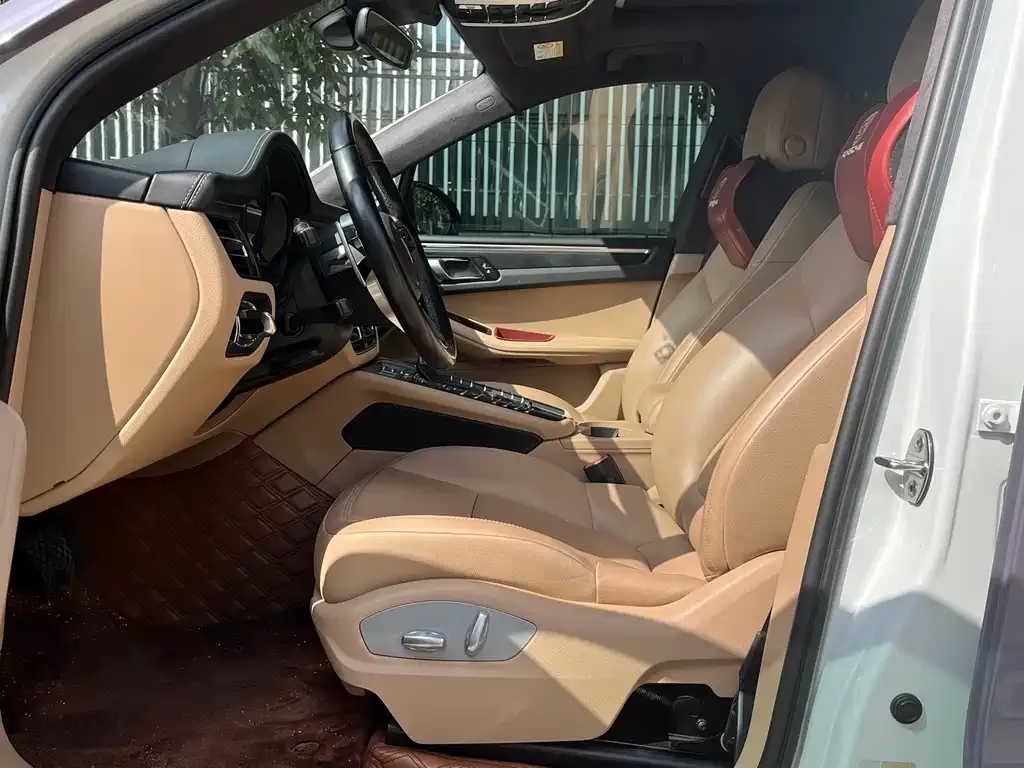Porsche Macan 2022 из CN, фото 3