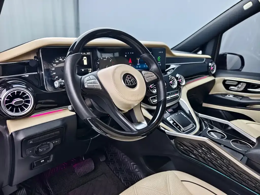 Mercedes-Benz Vito 2023 из CN, фото 9