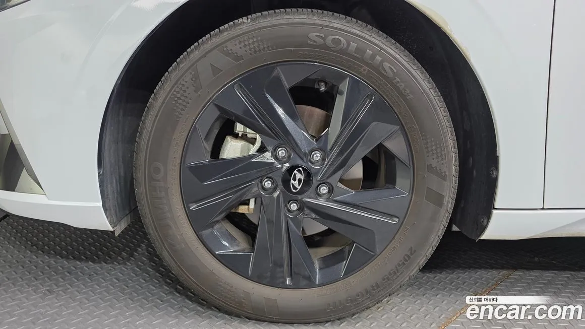 Hyundai AVANTE — фото 6