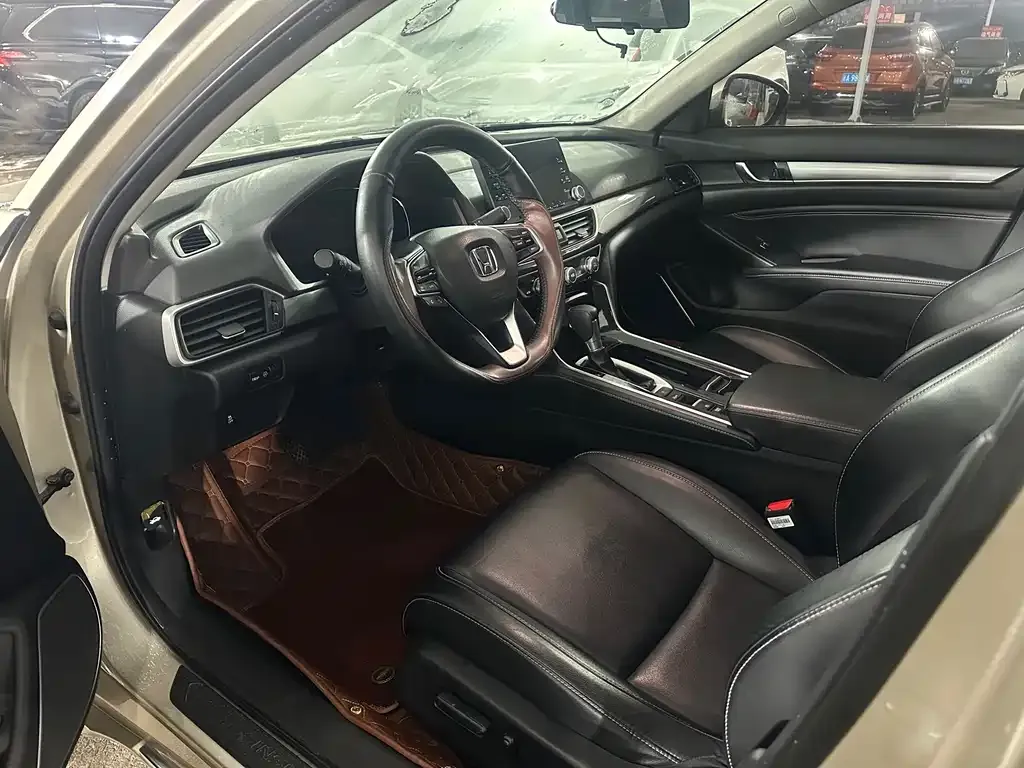 Honda Inspire 2021 из CN, фото 10