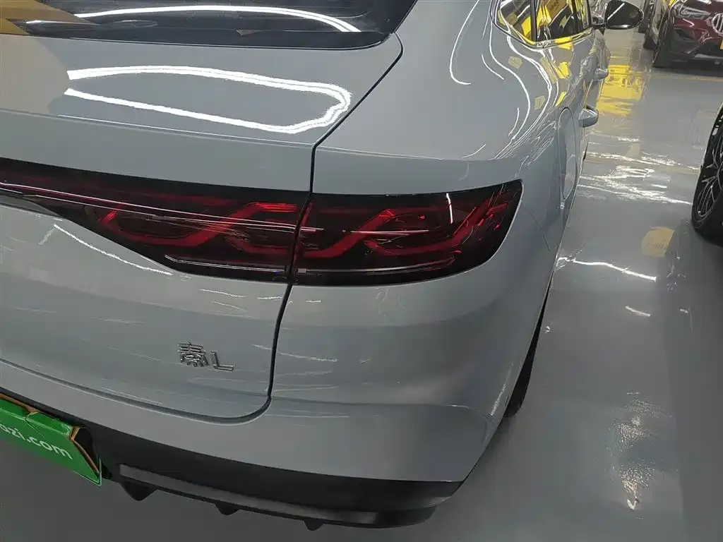 BYD Qin L 2025 из CN, фото 9