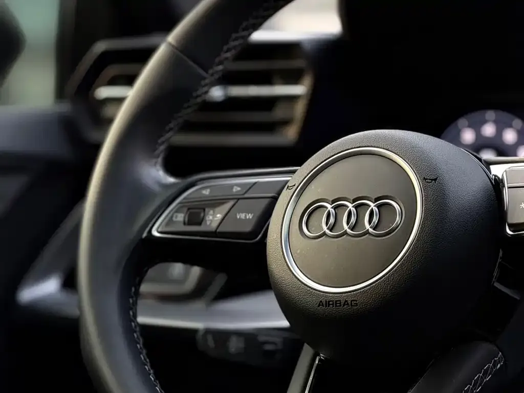 Audi A3 2023 из CN, фото 4