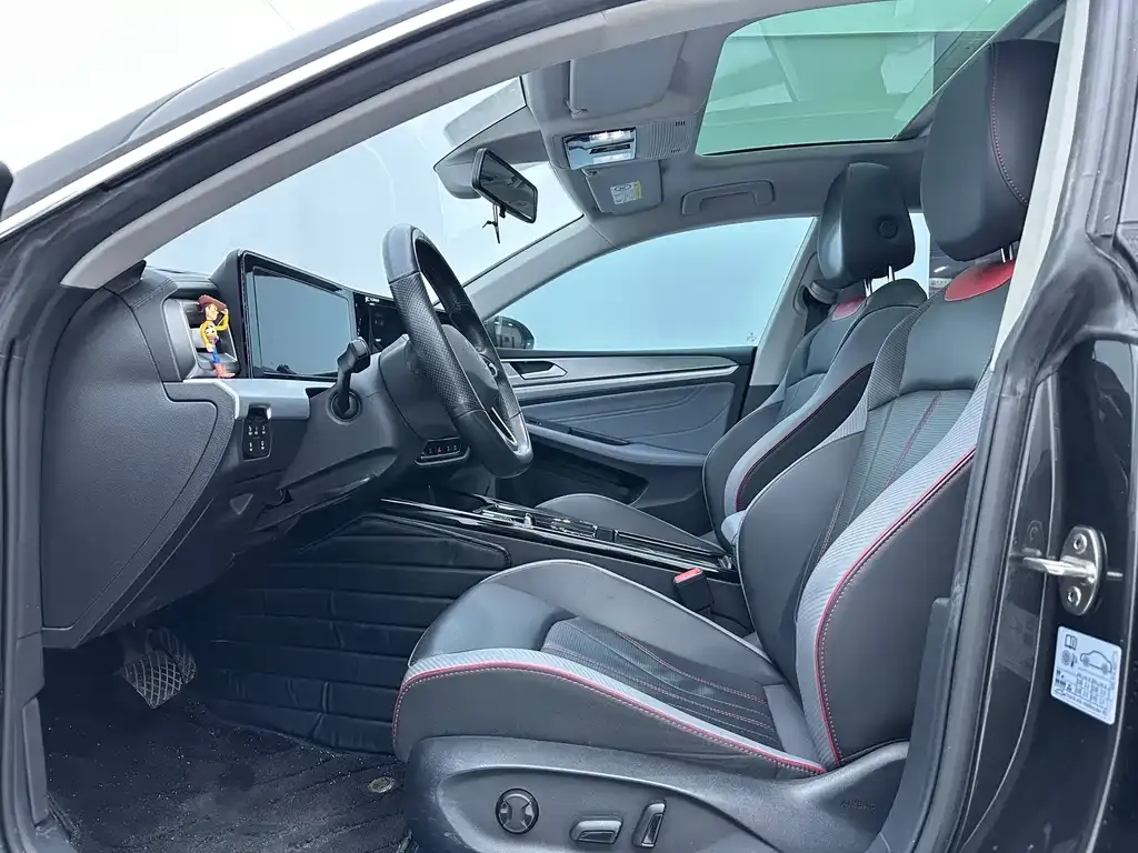 Volkswagen Lamando 2022 из CN, фото 8