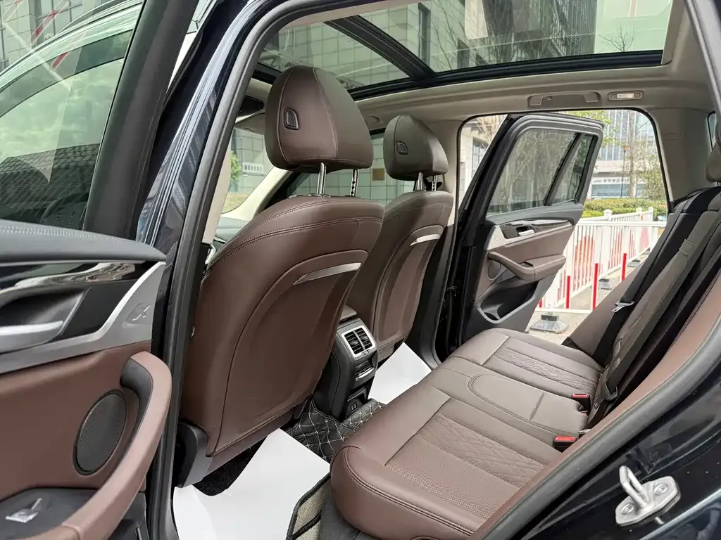 BMW X3 2021 из CN, фото 5