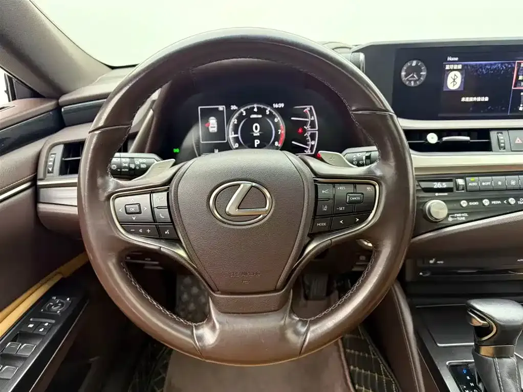 Lexus ES 2021 из CN, фото 9