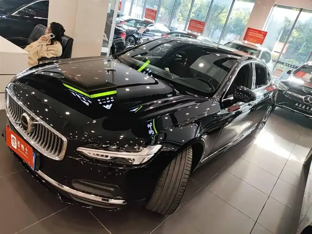 Volvo S90 — фото 2
