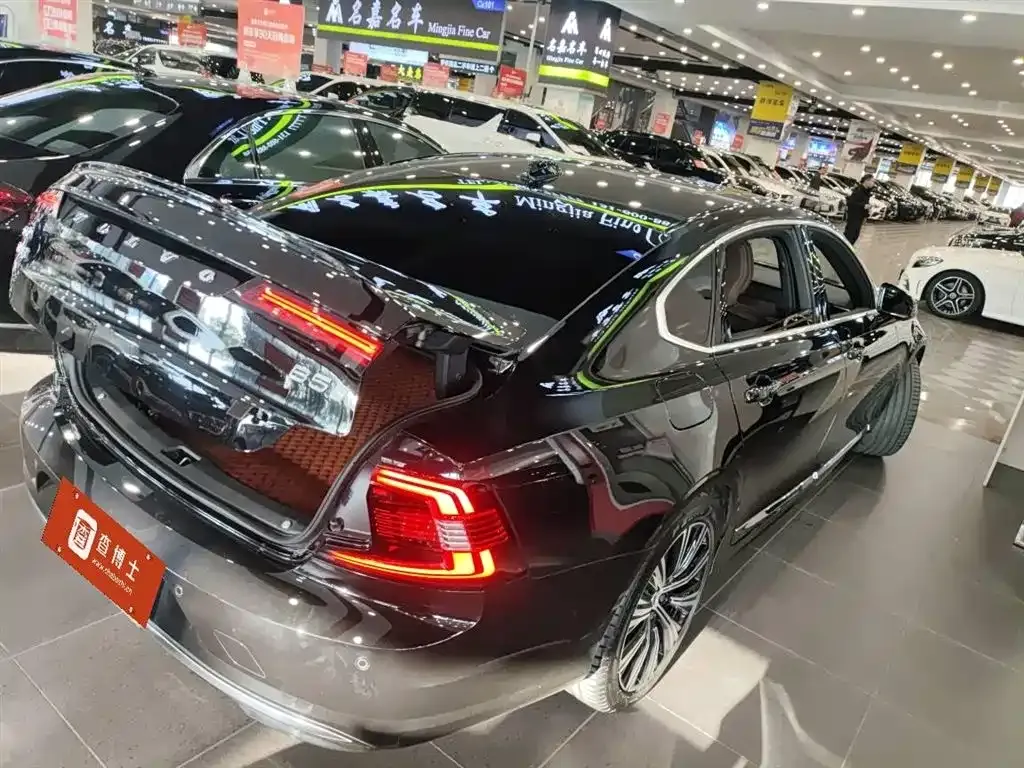 Volvo S90 — фото 6