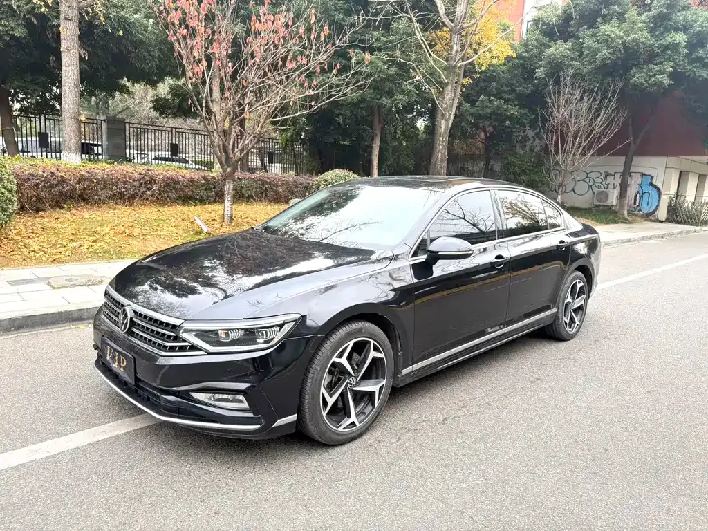 Volkswagen Magotan 2023 из CN, фото 1