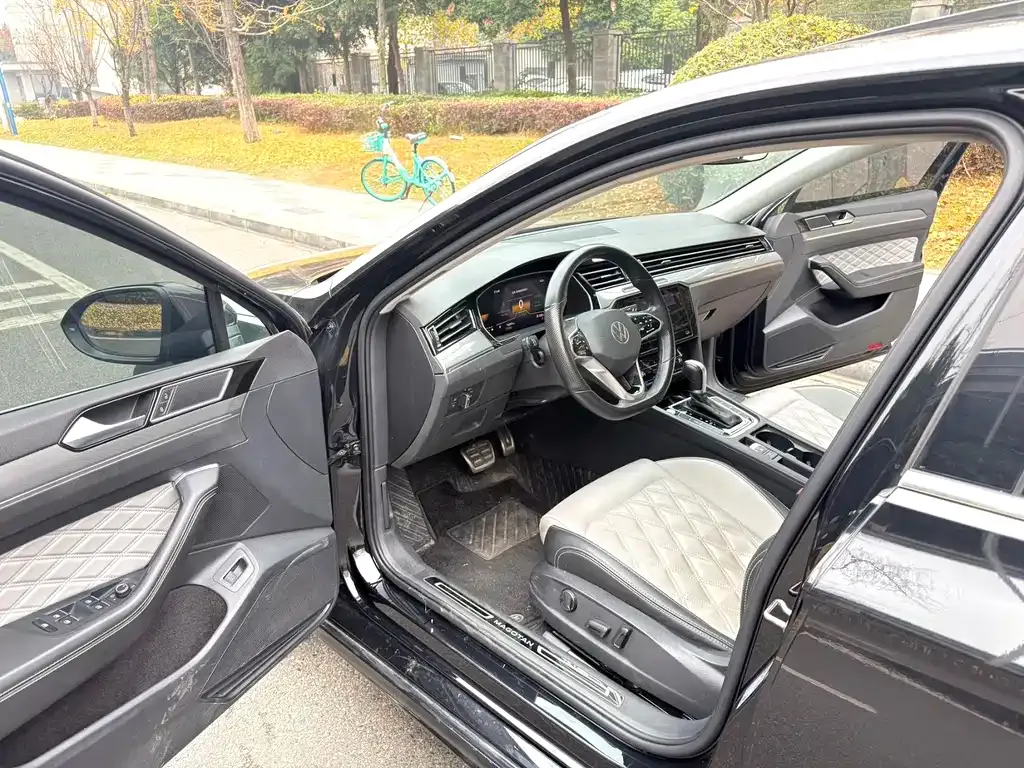 Volkswagen Magotan 2023 из CN, фото 7