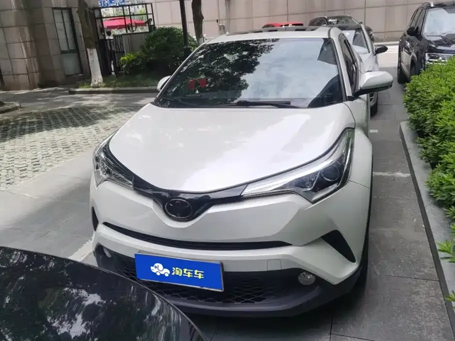 Toyota C-HR 2021 из CN, фото 7