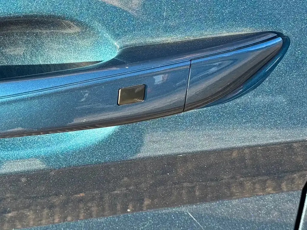 Hyundai Elantra — фото 7
