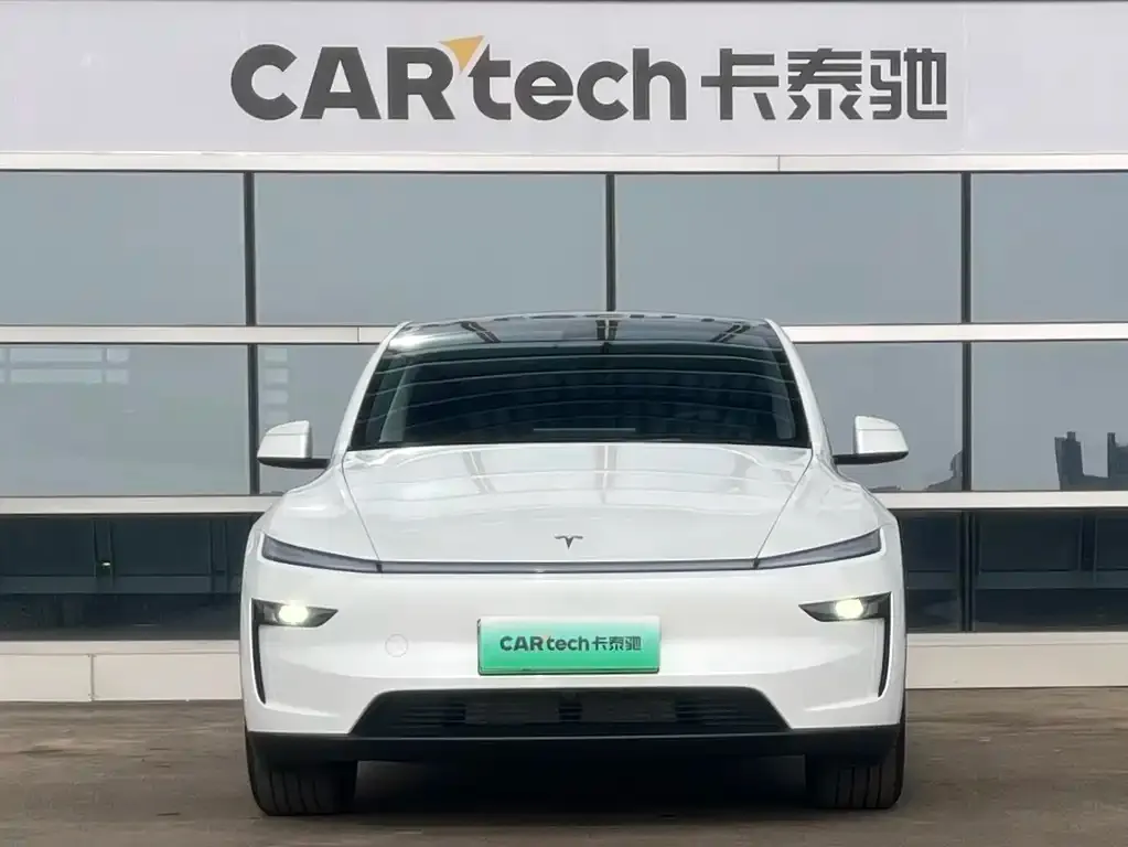 Tesla Model Y 2025 из CN, фото 3