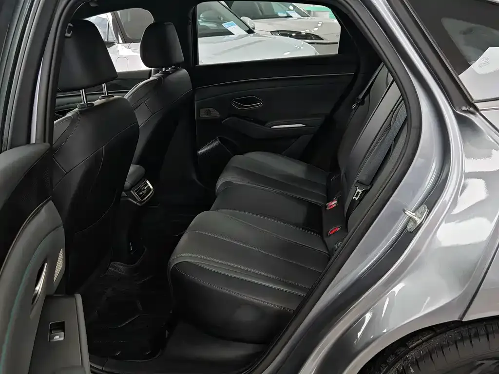 BYD Qin L 2025 из CN, фото 5