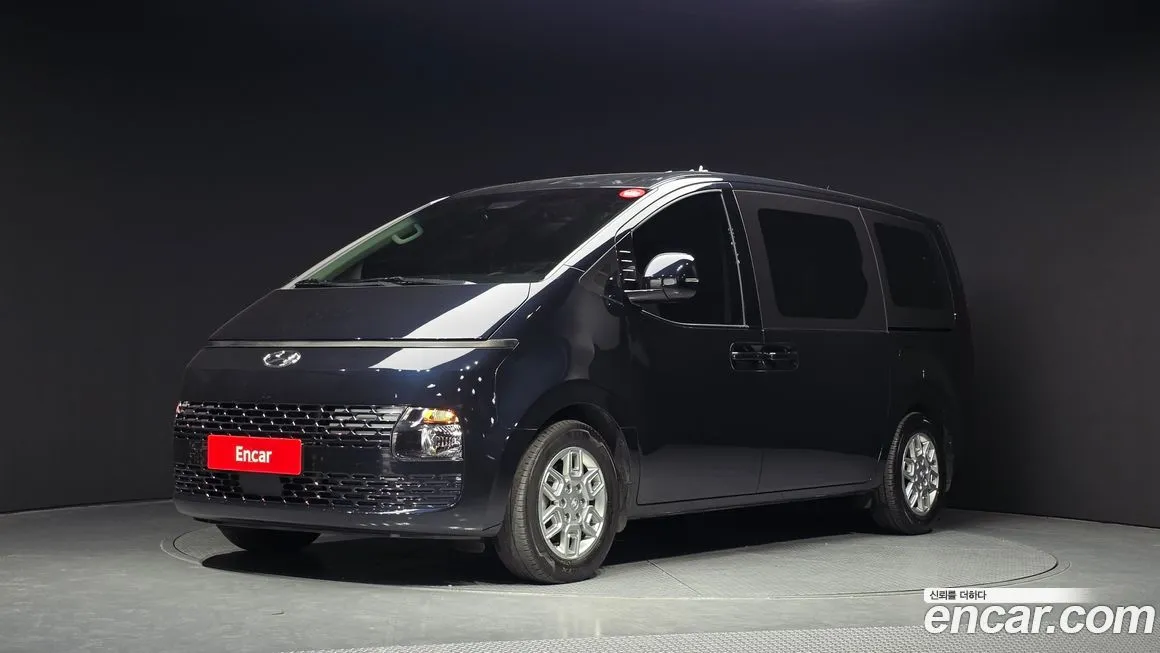 Hyundai Staria 2023 из KR, фото 1