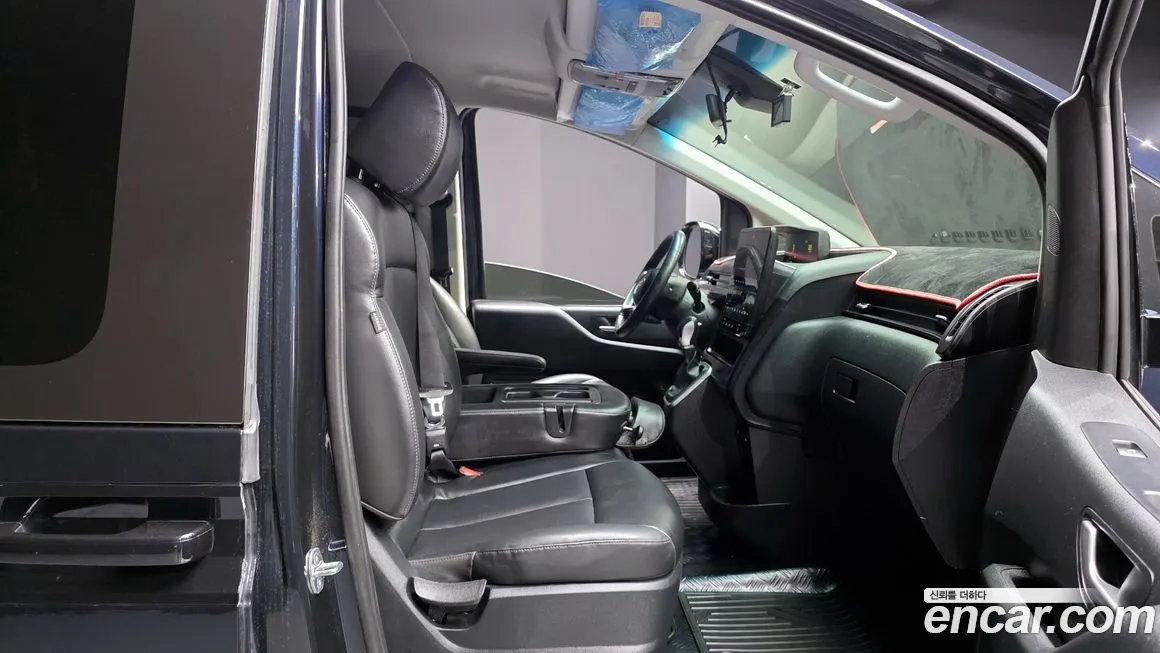 Hyundai Staria 2023 из KR, фото 6