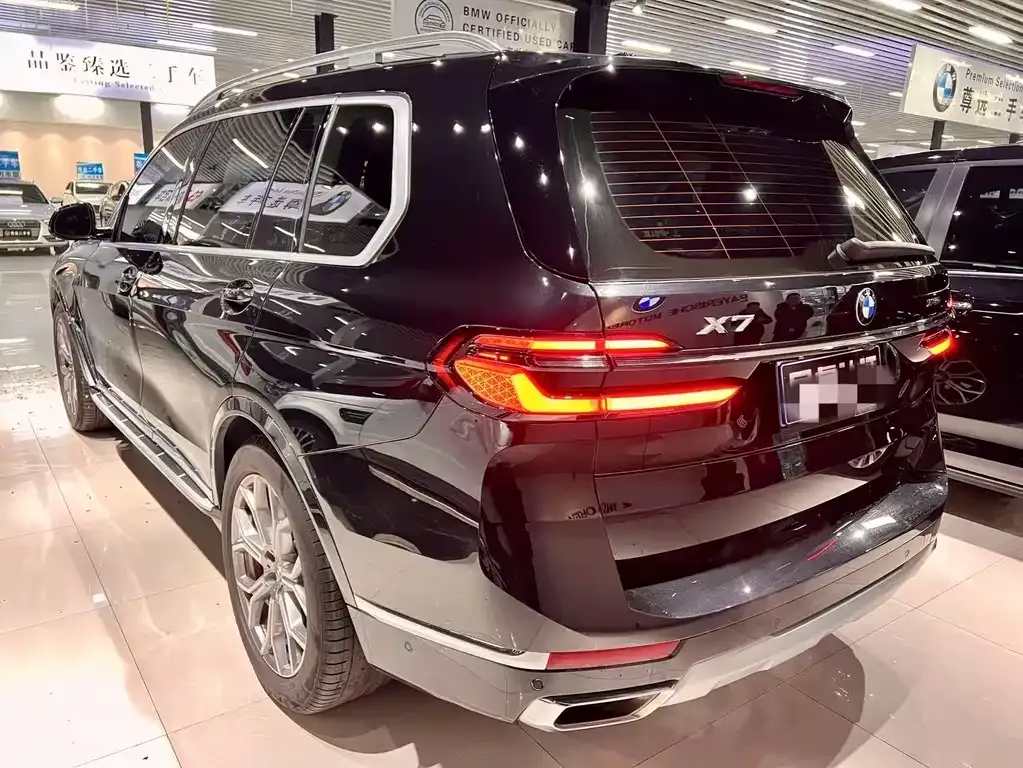 BMW X7 2025 из CN, фото 4