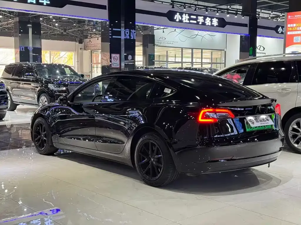 Tesla Model 3 2023 из CN, фото 3