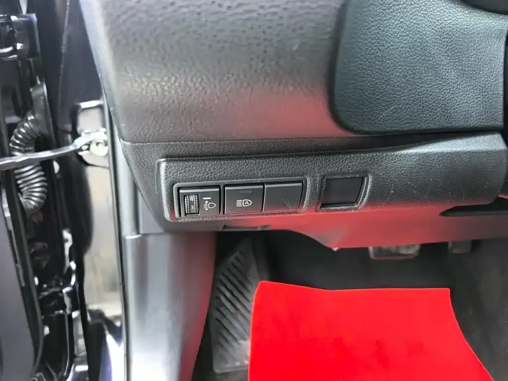 Toyota Allion — фото 2