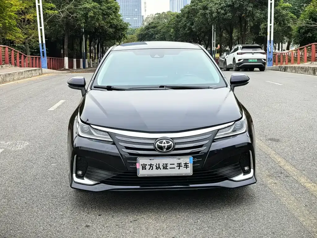 Toyota Allion — фото 4