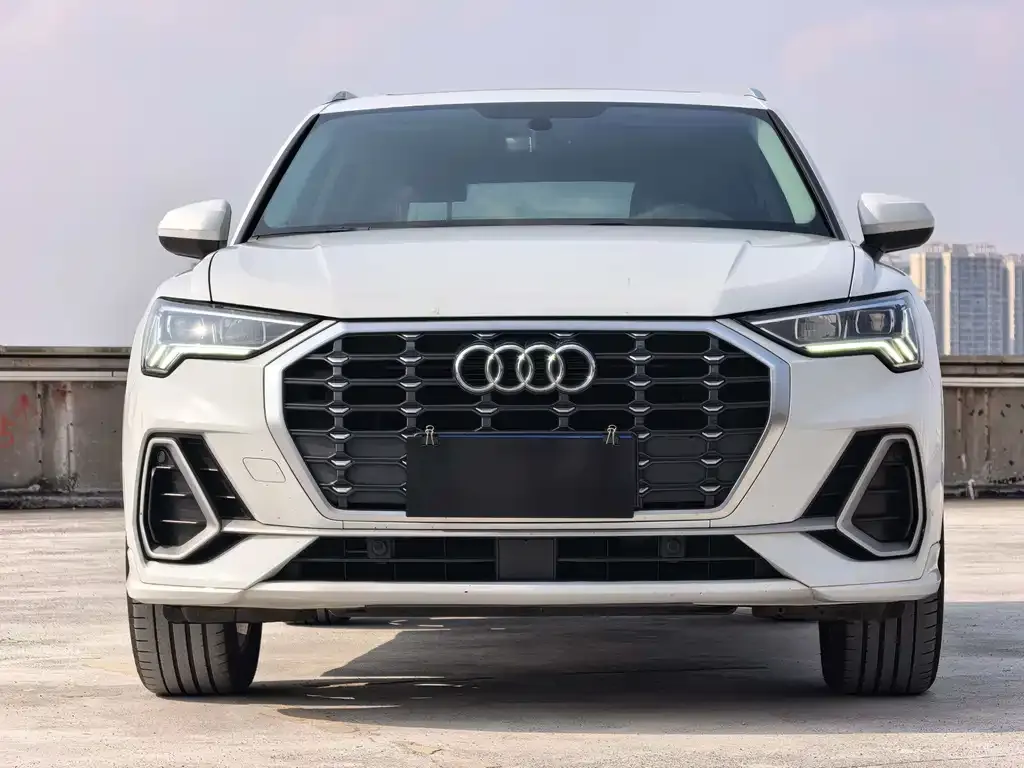 Audi Q3 2021 из CN, фото 5