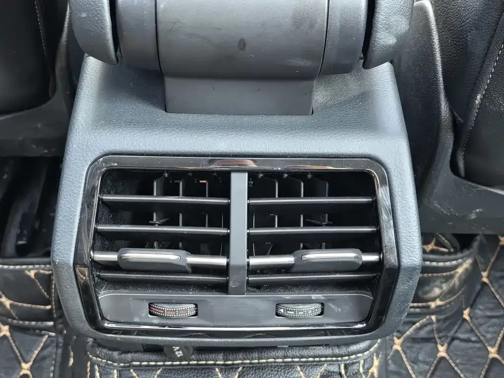 Audi Q3 2021 из CN, фото 2