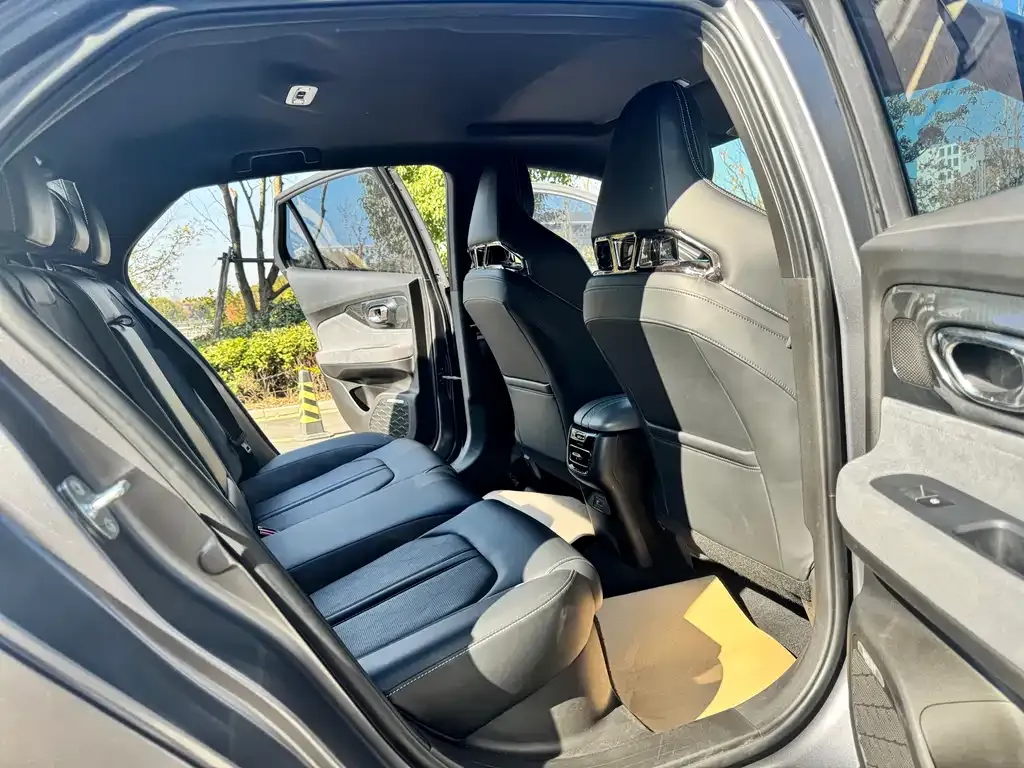GAC Motor Shadow Leopard — фото 7