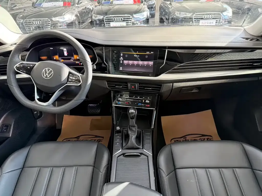 Volkswagen Passat 2023 из CN, фото 6
