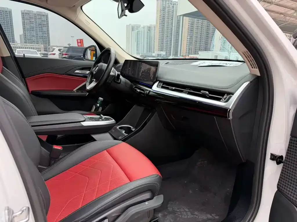 BMW X1 2023 из CN, фото 8