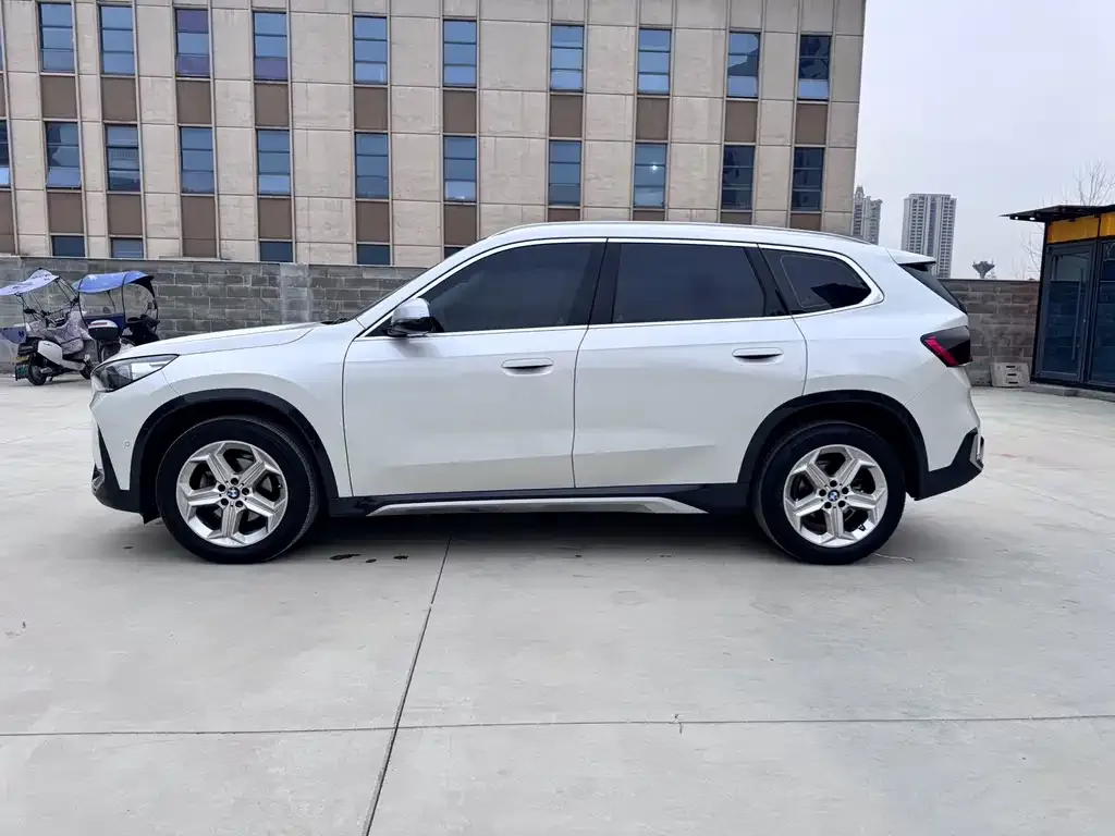 BMW X1 2023 из CN, фото 4