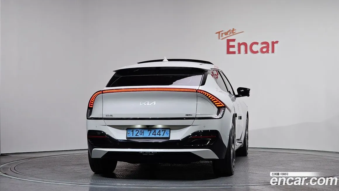 Kia EV6 — фото 2