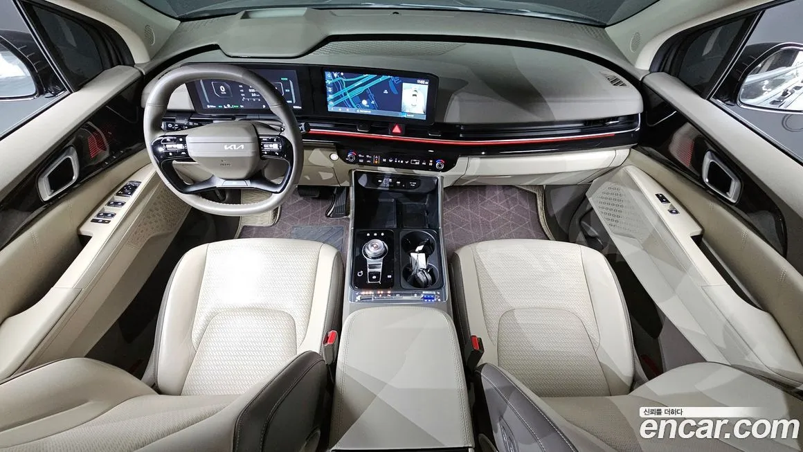 Kia Carnival — фото 10