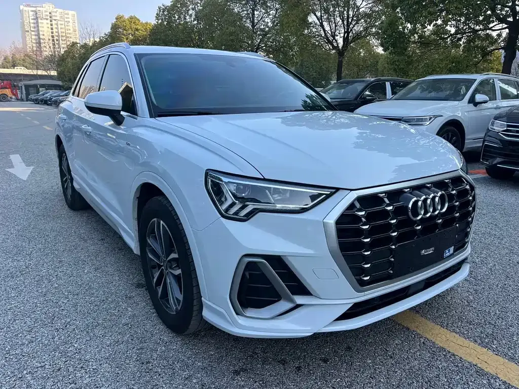 Audi Q3 2022 из CN, фото 8