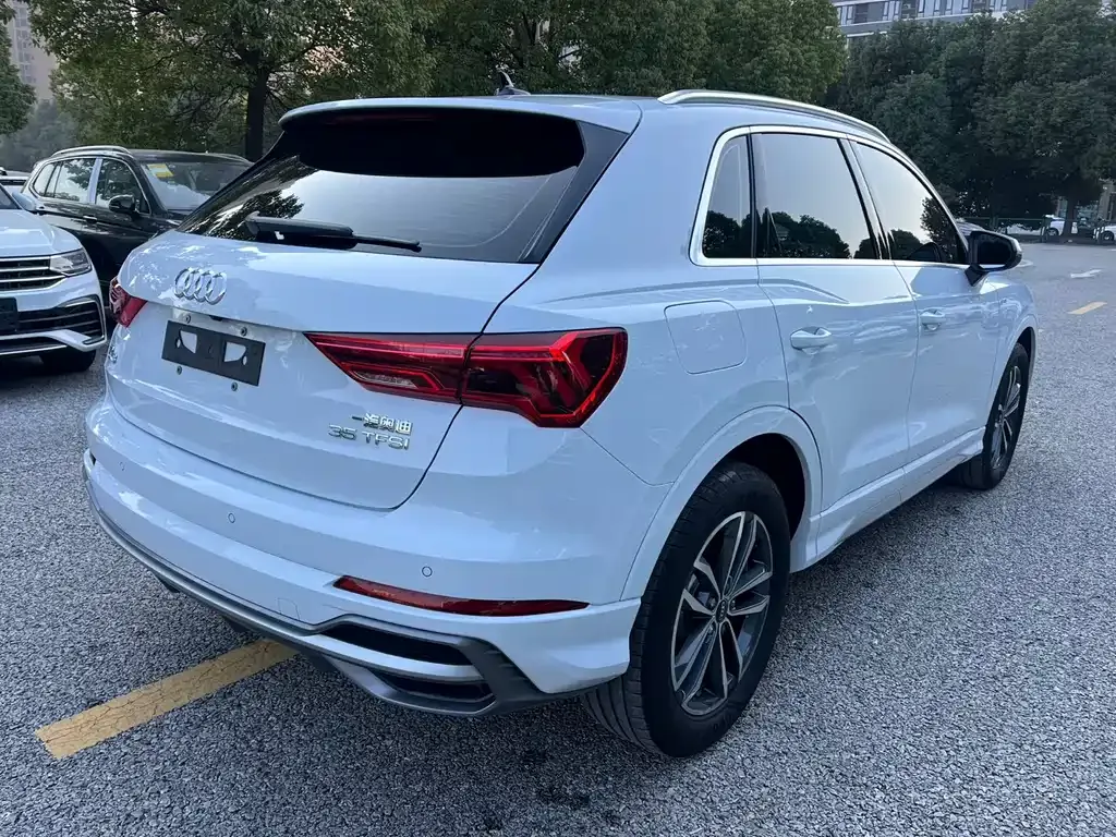 Audi Q3 2022 из CN, фото 7