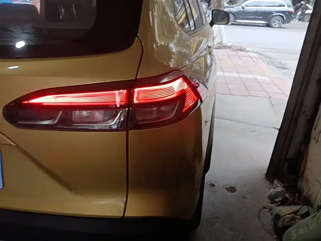 Toyota Frontlander 2022 из CN, фото 4