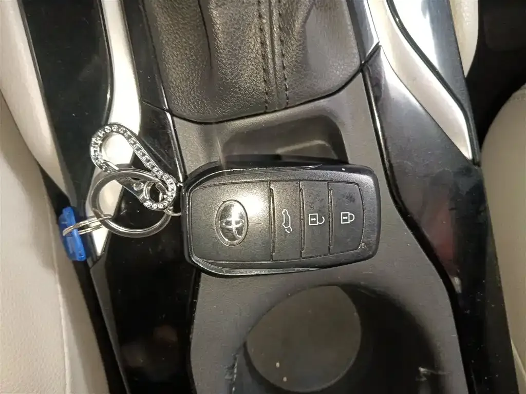 Toyota Frontlander 2022 из CN, фото 9