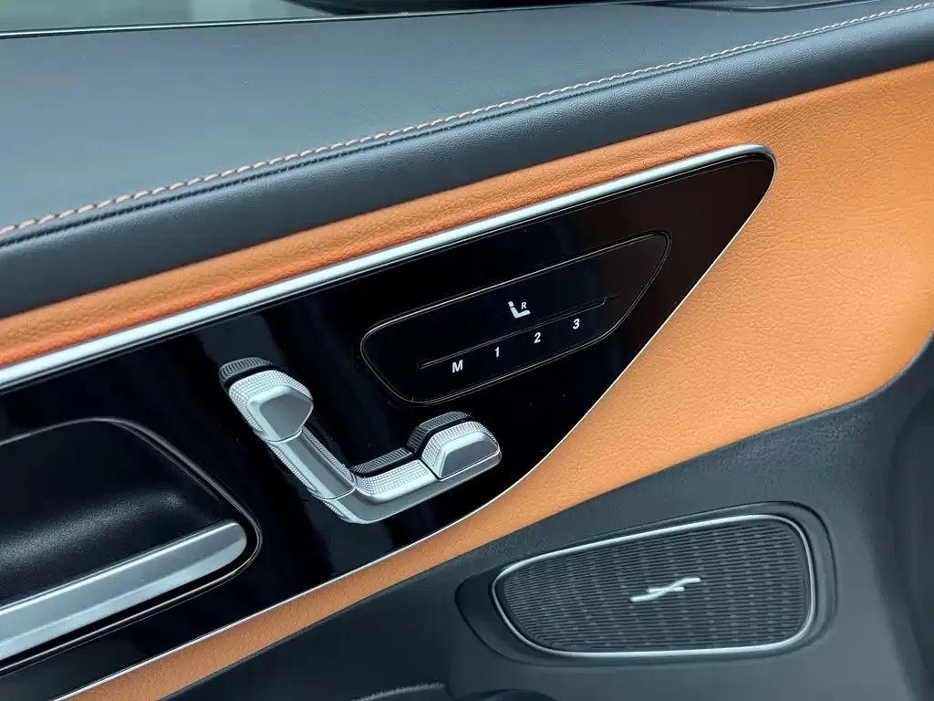 Mercedes-Benz GLC 2023 из CN, фото 5