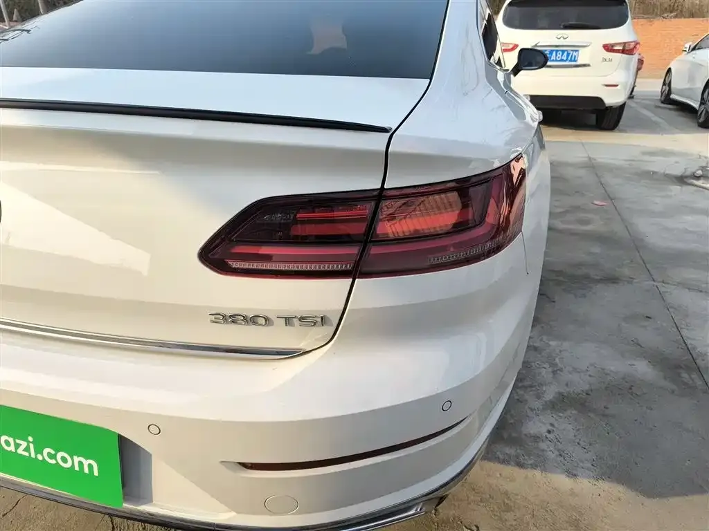 Volkswagen CC 2022 из CN, фото 9