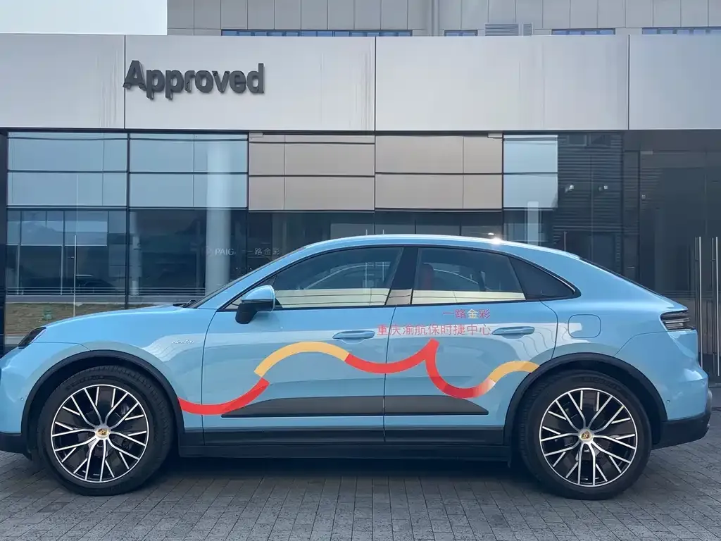 Porsche Macan EV — фото 10