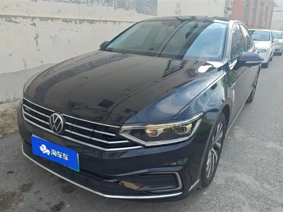 Volkswagen Magotan GTE PHEV 2023 из CN, фото 1